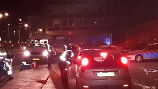 Vrijdagmiddagborrelaars lopen tegen lamp in Dordrecht