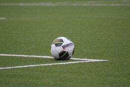 FC Dordrecht blijft hekkensluiter na thuisnederlaag