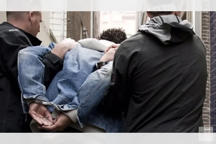Politie houdt drie mannen aan na steekincident in Dordrecht