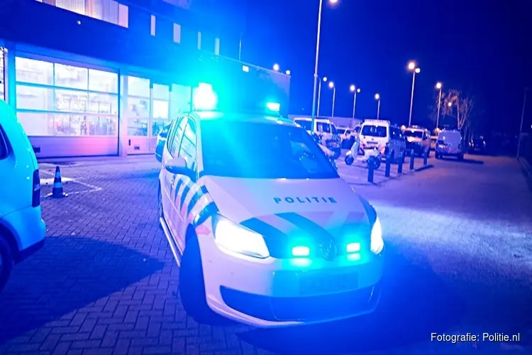 Agenten belaagd tijdens jaarwisseling in &#39;s Gravendeel