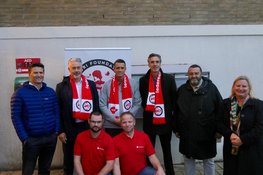 Nouri-AED onthuld in Dordrecht door Abdelhak Nouri Foundation, FC Dordrecht en gemeente Dordrecht