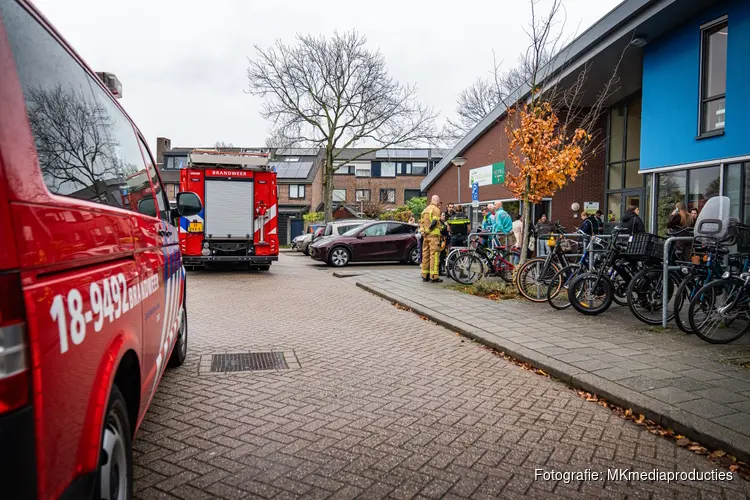School ontruimd door vreemde lucht