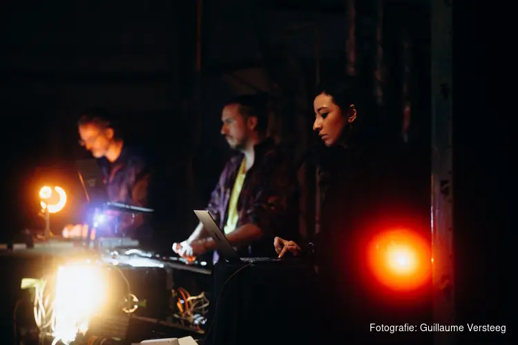 Klankexpeditie Biesboschhal brengt maritieme geschiedenis Dordrecht tot leven