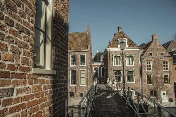 Nog altijd 20,2% vooroorlogse woningen in Zuid-Holland slecht geïsoleerd