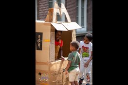 Bouw mee aan Kartondorp tijdens de zomervakantie