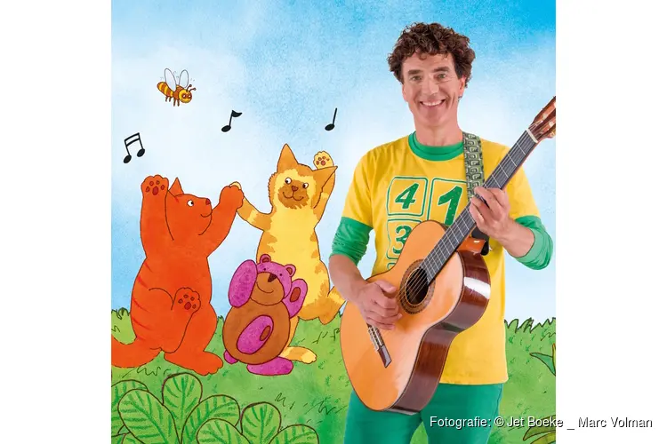 Dirk Scheele en Dikkie Dik komen samen naar het theater!